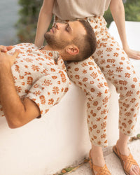 cham pants flowers woman 1