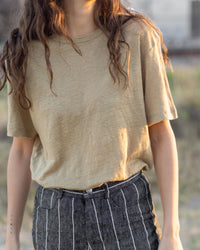 Women's Sun Tee / Gold 5
